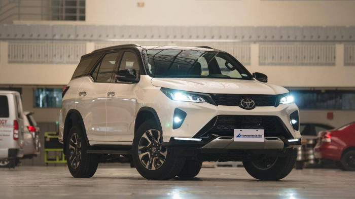 Toyota Fortuner LTD 2022 lộ diện, bổ sung nhiều tính năng hiện đại, giá hơn 1 tỷ đồng