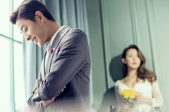 Tiền bạc đầy nhà cũng không sung sướng bằng đàn ông cưới được cô vợ 4 ''không'' này