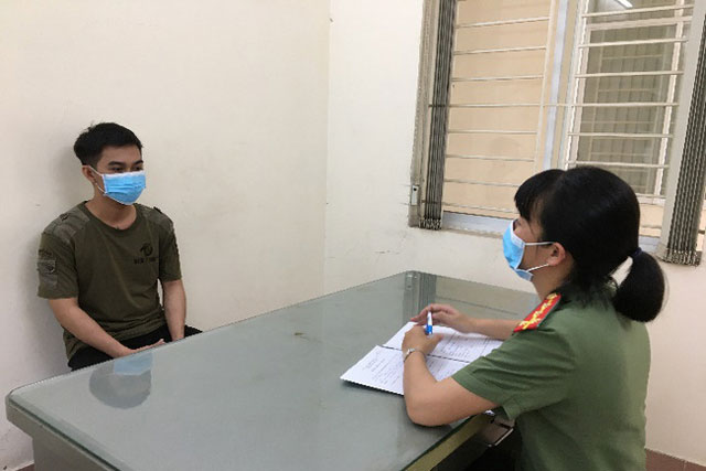 Đề nghị truy tố nhóm đối tượng mua bán, chế tạo "hàng nóng" trên mạng xã hội