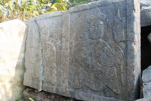 Trong ngôi mộ cổ nhà Hán xuất hiện đồ tạo tác bằng ngọc thiêng: Chức năng vô cùng đặc biệt, đến vua chúa cũng không dám 'trái lệnh'