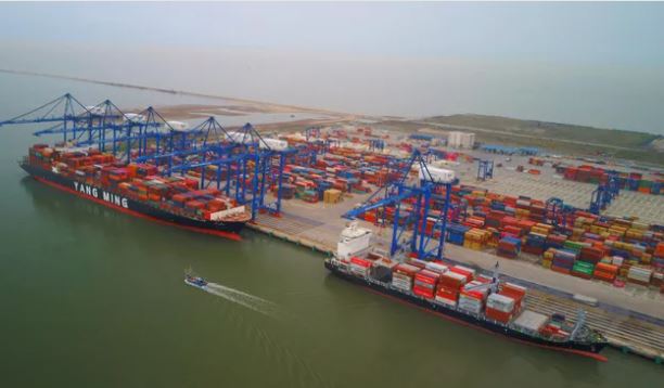 Đẩy mạnh “luồng xanh” vận tải thủy hỗ trợ xuất khẩu cuối năm