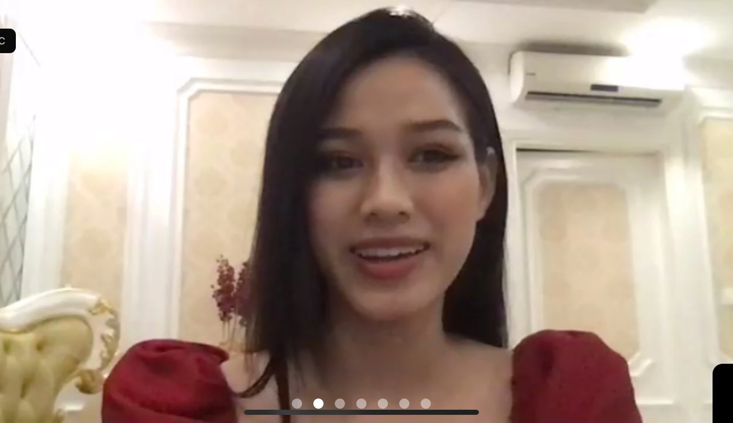 Hoa hậu Đỗ Thị Hà chia sẻ về bí quyết tự học tiếng Anh tại nhà hiệu quả.