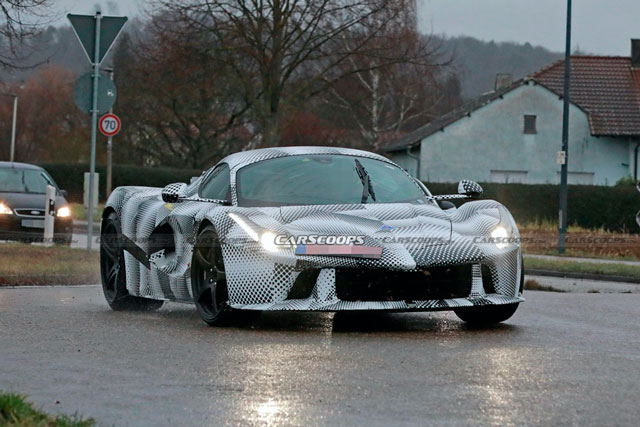 Ferrari sẽ ra mắt siêu xe mới dựa trên LaFerrari vào tháng 11