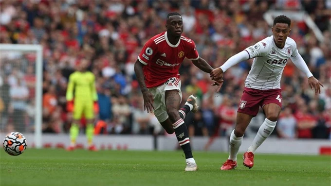 Wan-Bissaka đang là mắt xích yếu của MU