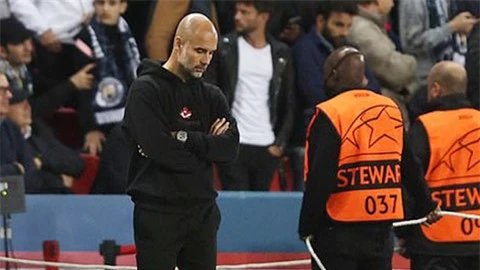 Pep Guardiola, một HLV ngại va chạm với các ngôi sao lớn