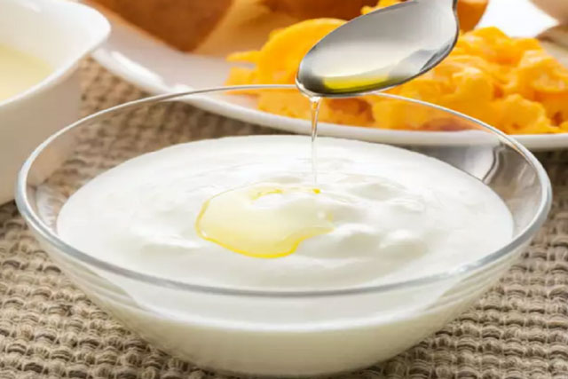 Ghim ngay một vài công thức chữa trị tóc chẻ ngọn tại nhà