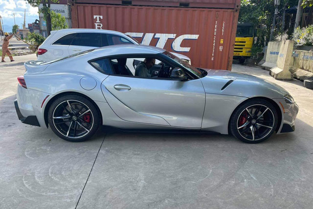 Ngắm Toyota Supra 2021 đầu tiên tại Việt Nam