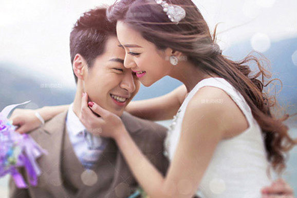 Chẳng cần phô trương, chỉ với 4 chiêu nhỏ đã giúp phụ nữ khiến đàn ông si mê, yêu trọn đời