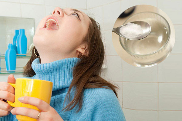 7 lợi ích bất ngờ khi súc miệng nước muối thường xuyên