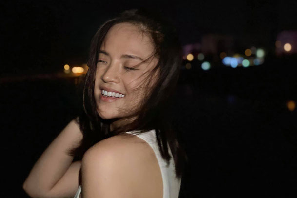 Thu Quỳnh bước qua tuổi 33: Hứa sẽ không bao giờ đếm tuổi mình nữa!