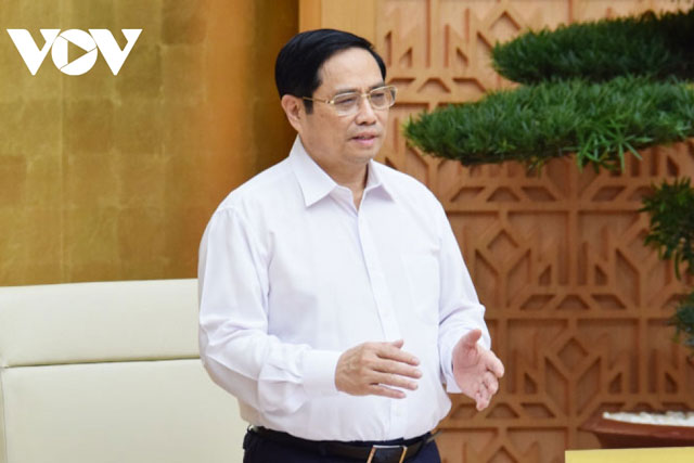 Thủ tướng: Thích ứng an toàn, từng bước mở cửa trở lại nền kinh tế