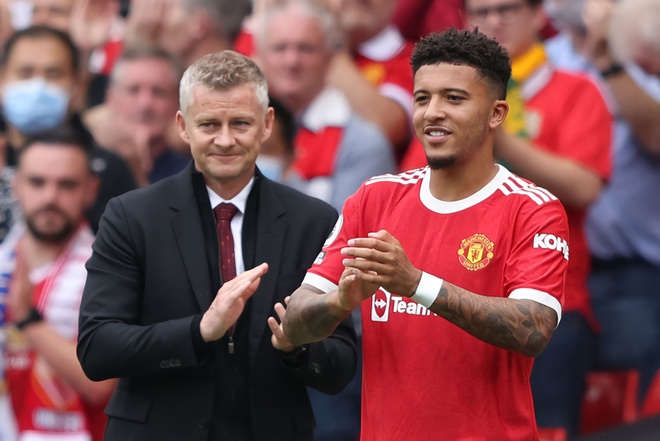 Solskjaer bảo vệ hợp đồng 'bom tấn' Sancho