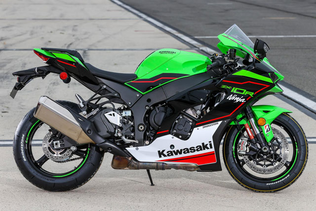 Kawasaki Ninja ZX-10R 2021 ra mắt tại Việt Nam, giá 729 triệu đồng