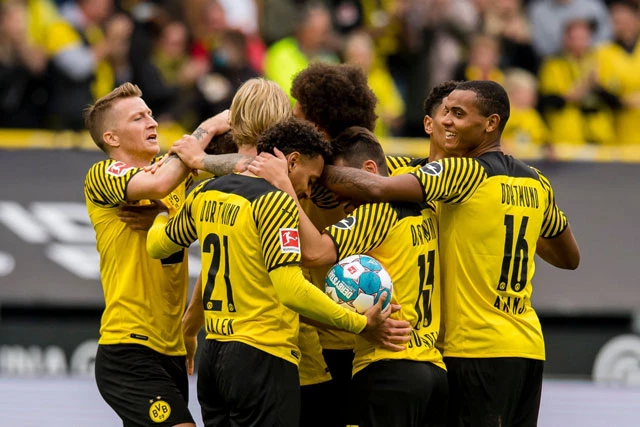 Dortmund nhẹ nhàng giành 3 điểm.