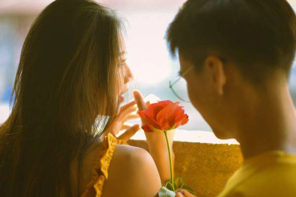 3 điều đàn ông chỉ làm cho người phụ nữ mà mình yêu thật lòng