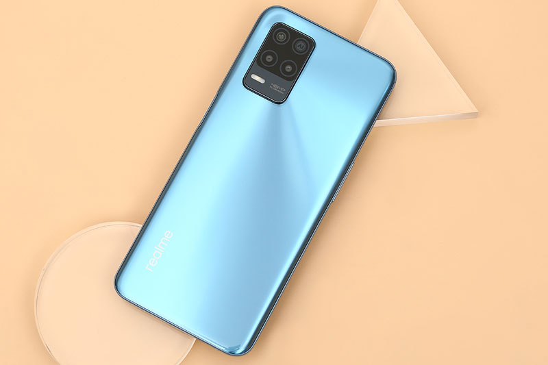 Bảng giá điện thoại Realme tháng 10/2021: Loạt sản phẩm giảm giá