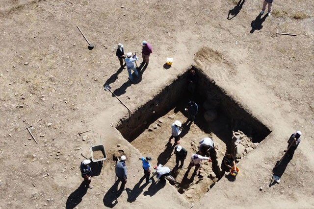 Phát hiện bức tranh khảm 3.500 tuổi trong ngôi đền bí ẩn thờ thần bão tố