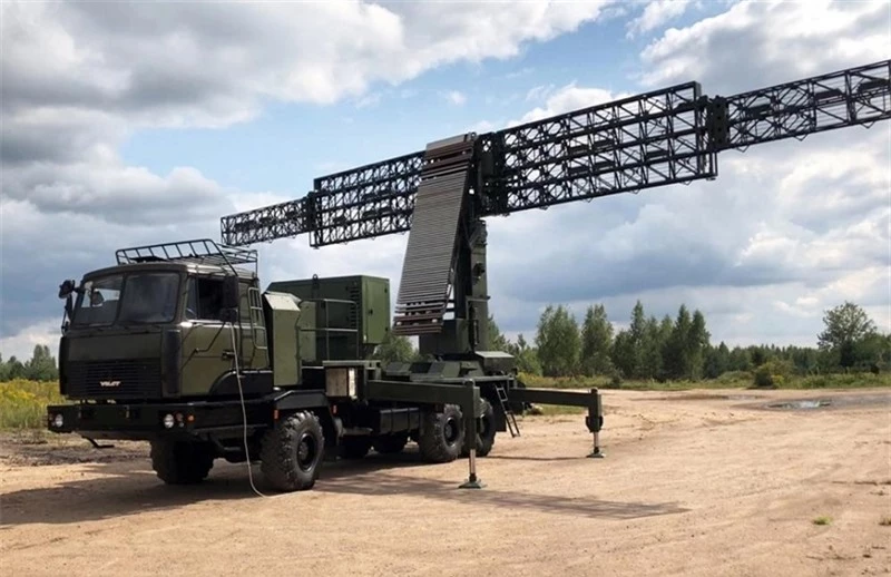 Tổ hợp radar 3D Vostok-3D được nhìn thấy trong cuộc tập trận Zapad-2021 ở thao trường Vùng Astrakhan, Nga.