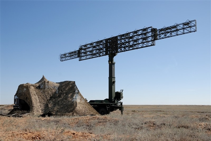 So với các dòng radar băng VHF như P-18, 19Zh6, 1L13 cũng như nhiều loại radar hiện có của phương Tây, Vostok-3D vượt trội hơn hẳn ở mọi tính năng nhờ ứng dụng những công nghệ radar và kỹ thuật số mới nhất, sử dụng các thuật toán và giải pháp kỹ thuật tiên tiến.