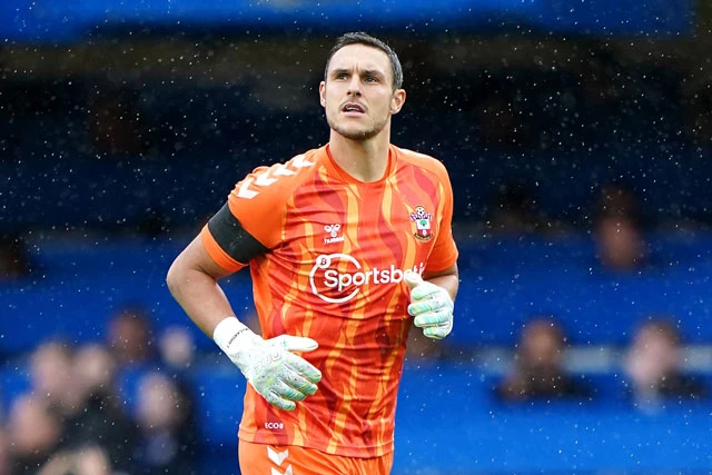 Thủ môn: Alex McCarthy (Southampton).