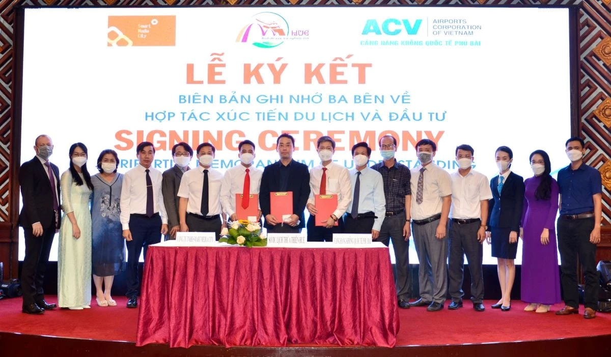 việc ký kết biên bản ghi nhớ với Công ty TNHH Smart Media City (Hàn Quốc) và Cảng Hàng không Quốc tế Phú Bài, sẽ tạo tiền đề vững chắc cho các hoạt động xúc tiến, đầu tư của tỉnh nói chung và ngành du lịch nói riêng.