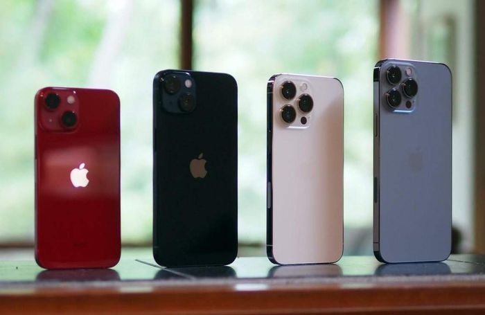 iPhone 13 khiến người dùng nhớ Touch ID