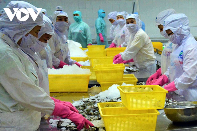 Doanh nghiệp muốn tự “đo ni đóng giày” trong phòng, chống dịch