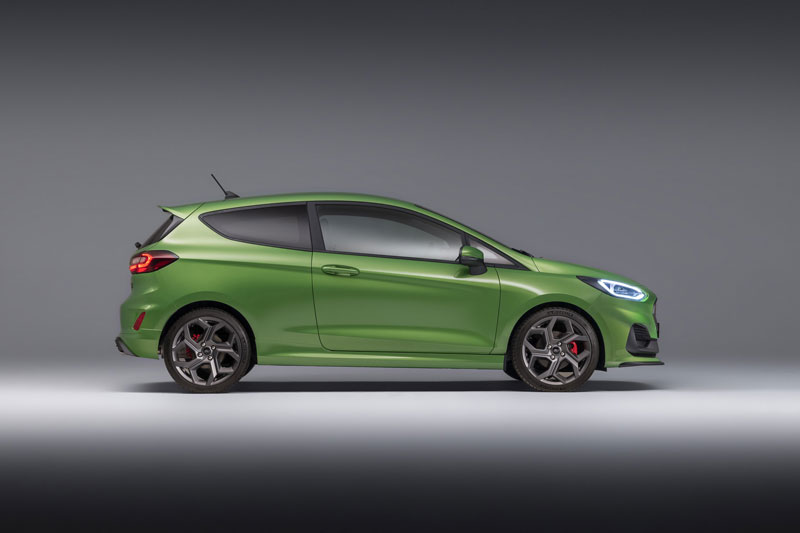 ‘Soi’ Ford Fiesta ST 2022 vừa trình làng: Công suất 197 mã lực, thiết kế thể thao