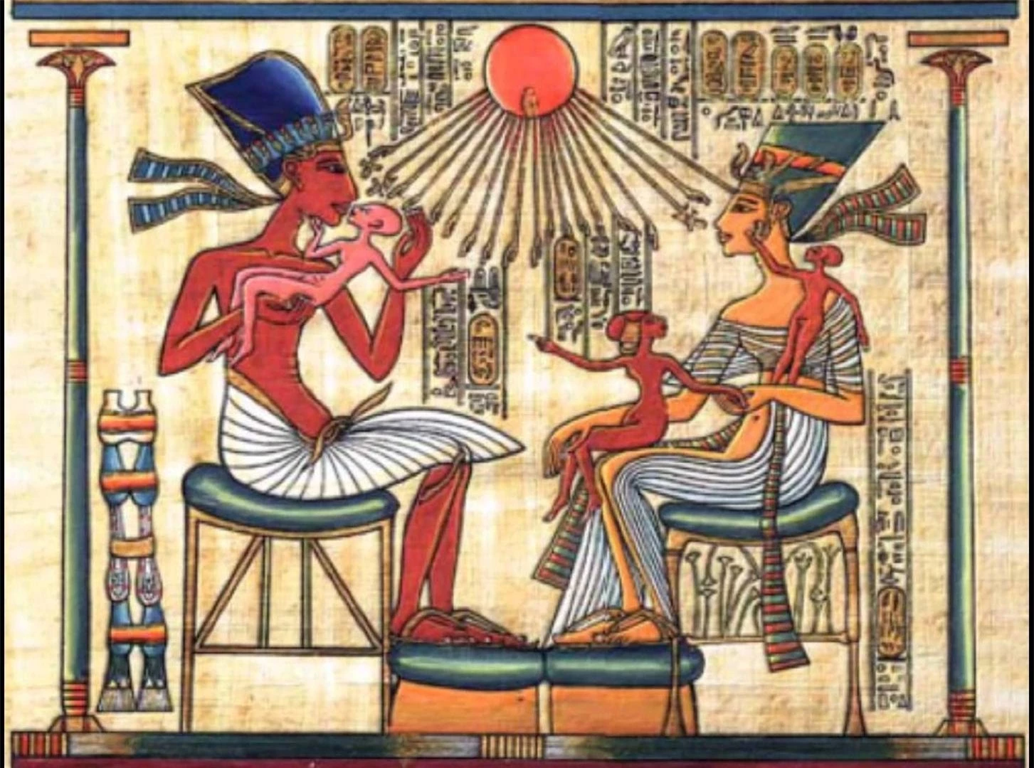  Tranh vẽ pharaoh Akhenaten, Nefertiti và ba con gái dưới ánh sáng của thần mặt trời 
