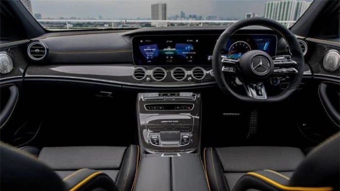 Chi tiết Mercedes-AMG E63S 4Matic+ 2021, giá 6,03 tỷ đồng 9
