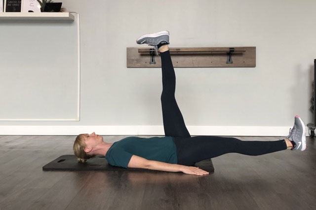 6 bài tập thon gọn đùi hiệu quả chỉ trong 7 ngày giúp bạn tự tin diện đồ ngắn