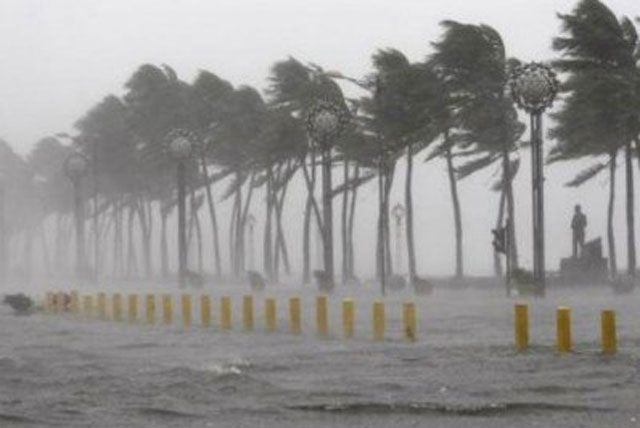 Chiều tối 5/10, Biển Đông xuất hiện ATNĐ; cảnh báo mưa lớn, lũ quét, sạt lở đất