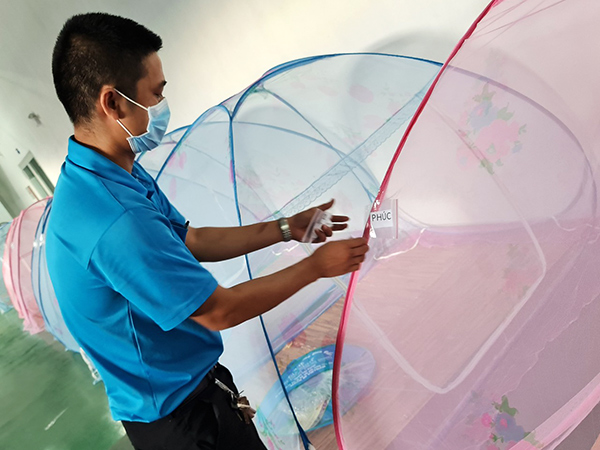 Businesses urge Da Nang to open mobile sales points due to shortage in food supply