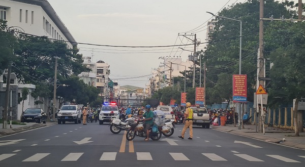 Hơn 35.000 người về quê, An Giang cho cách ly tại nhà