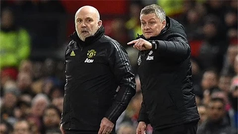 Ban lãnh đạo MU đứng về phía Solskjaer