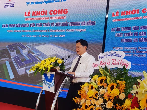 Phó Chủ tịch UBND TP Đà Nẵng Trần Phước Sơn phát biểu tại lễ khởi công dự án
