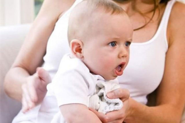 Mách mẹ những cách chữa ho nhiều đờm cho trẻ tại nhà đơn giản và hiệu quả