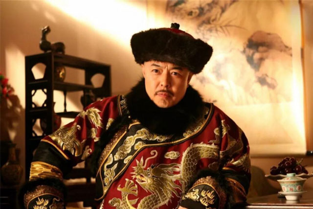 Một ngày làm Hoàng đế liệu có "sướng như tiên" như người ta vẫn nói?