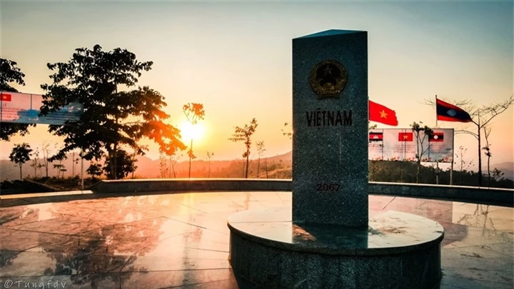 Ngã ba đặc biệt nhất Việt Nam: Nơi ngắm được toàn cảnh 3 nước Đông Dương một lúc - 9