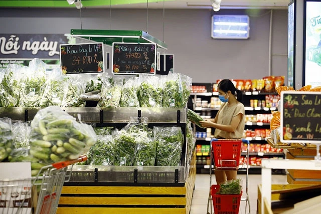 Các siêu thị, chợ đầu mối được khôi phục lại sẽ là cơ sở để đẩy mạnh tiêu thụ nội địa trong những tháng cuối năm. Ảnh: MOIT