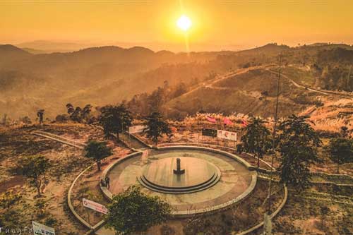 Ngã ba đặc biệt nhất Việt Nam: Nơi ngắm được toàn cảnh 3 nước Đông Dương một lúc