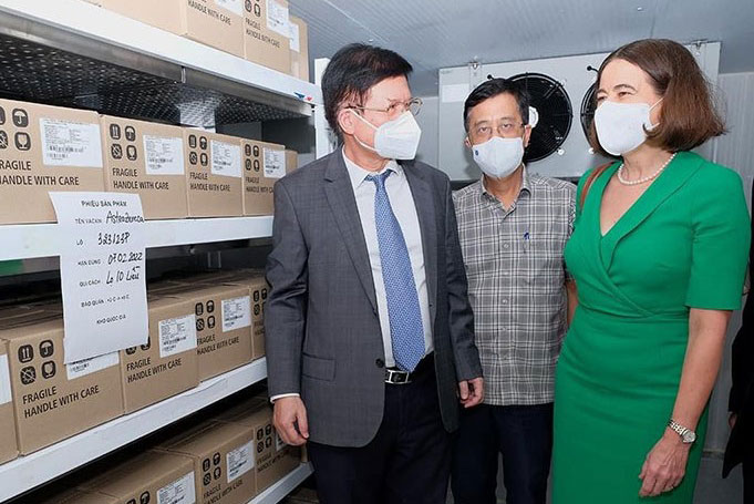 Australia cam kết hỗ trợ Việt Nam thêm 3,7 triệu liều vaccine COVID-19