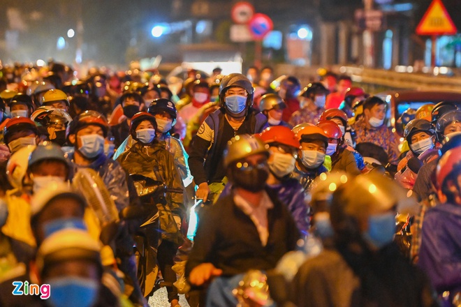 Thủ tướng ra công điện hỏa tốc chỉ đạo các tỉnh đón người dân về quê