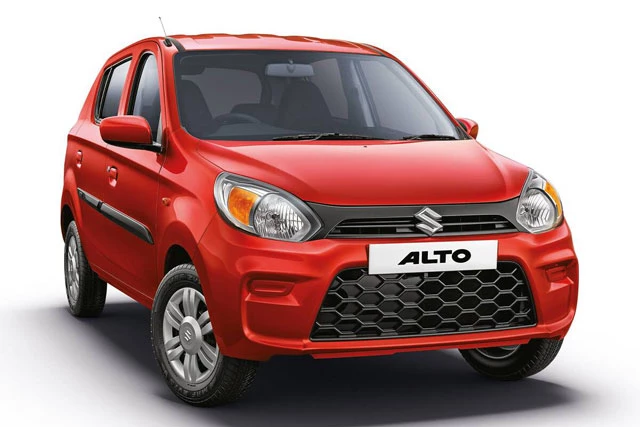 1. Maruti Suzuki Alto (doanh số: 12.143 chiếc).