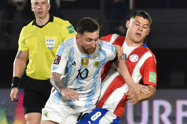 Messi nhạt nhòa, Argentina đứt mạch thắng