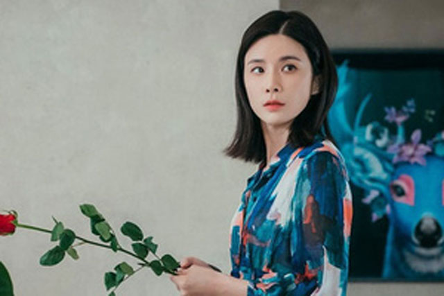 Thấy đôi giày cũ, tôi đem vứt, không ngờ bị chồng tát cháy má và điêu đứng vì những chuyện xảy ra ngay sau đó