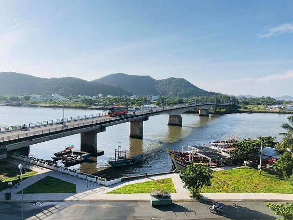 Kiên Giang kêu gọi đầu tư 55 dự án giai đoạn 2021 – 2025. Kiên Giang kêu gọi đầu tư 55 dự án giai đoạn 2021 – 2025.