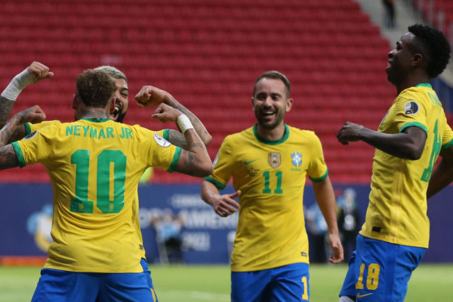 Bùng nổ trong hiệp 2, Brazil ngược dòng hạ Venezuela 3-1
