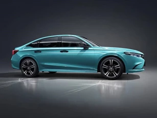 Cận cảnh "Anh em sinh đôi" của Honda Civic: Động cơ tăng áp, có tuỳ chọn số sàn