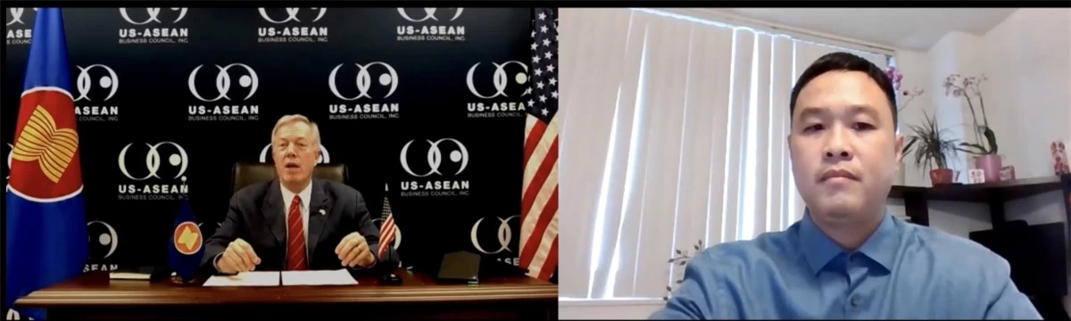 Phóng viên Phạm Huân/ phỏng vấn ôngTed Osius, cựu Đại sứ Mỹ tại Việt Nam qua video.
